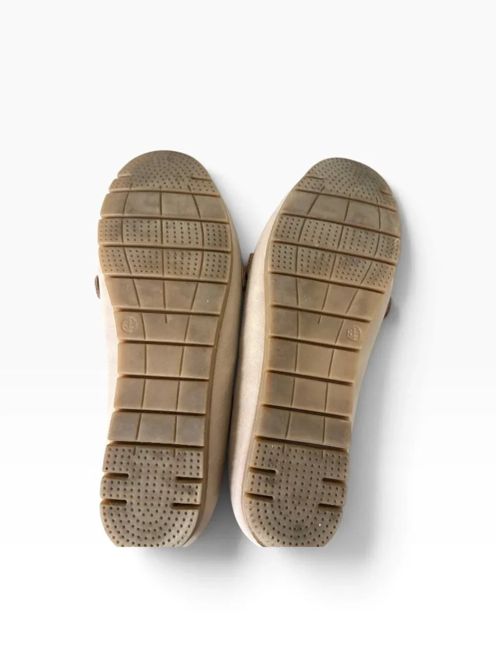 Lauren Blakwell Tan Chain-Trim Driving Loafers 8.5